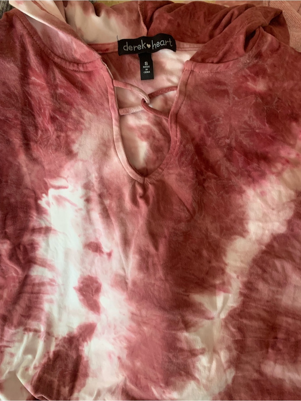 derek heart Women's Tie-Dye Maroon Lace-Up Top